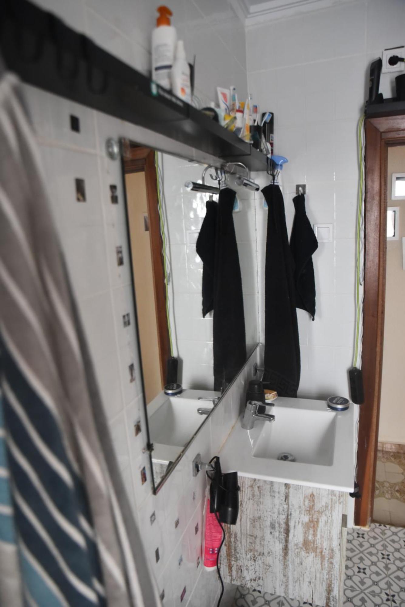 Grosses Modernes Zimmer "Silber" Fuer 2 Personen Und Katzenliebhaber Valencia Buitenkant foto